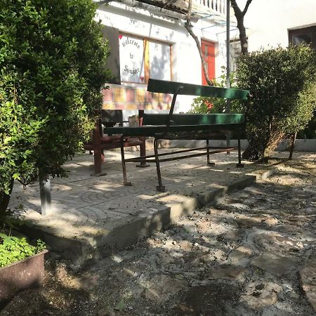 Apartman Lilium SJJ Exterior photo