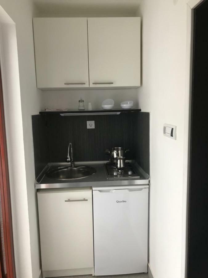 Apartman Lilium SJJ Exterior photo